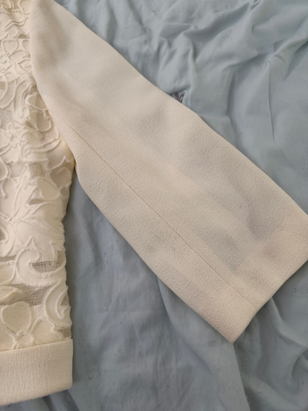 Episode Women's Cream Embroidered Lace Jacket - Picture 11 of 12